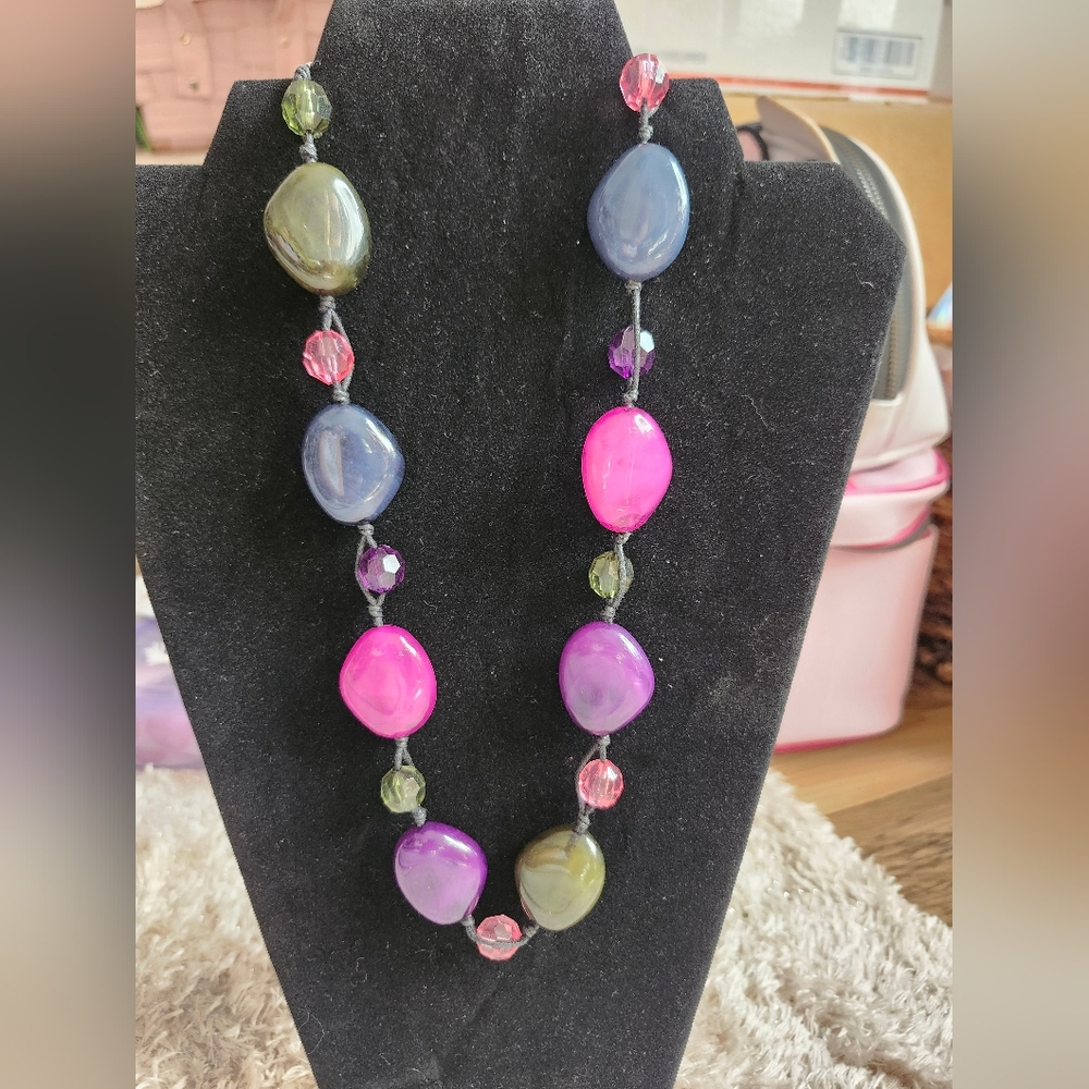 Colorful Beaded Necklace NIP